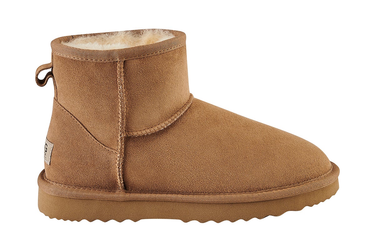 UGG Outback chestnut Mini Classic boot side view